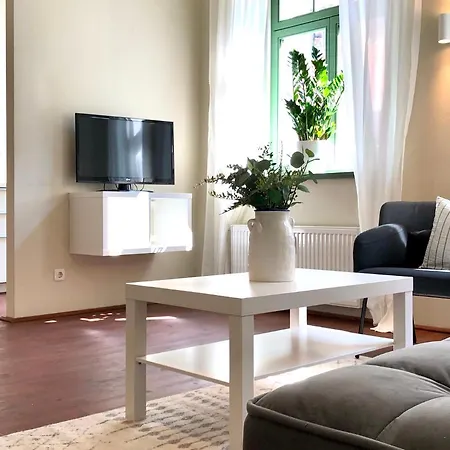 Hip & Minimalist - Stadt Am Malerweg Apartment *