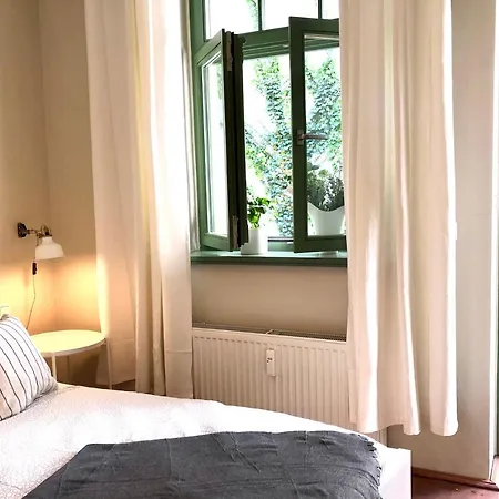 Hip & Minimalist - Stadt Am Malerweg Apartment Pirna