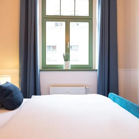 Boutique Altstadt Am Malerweg * بيرنا