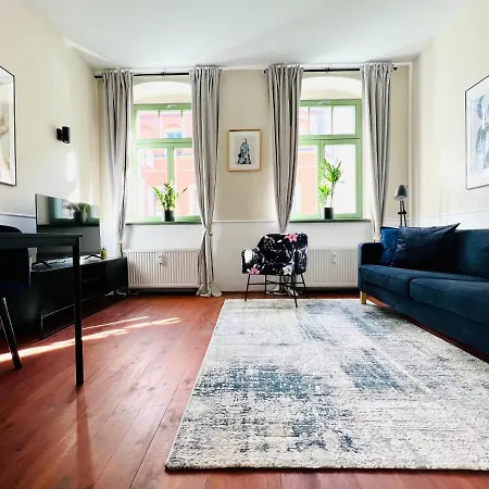 Apartment Hip & Minimalist - Stadt Am Malerweg *