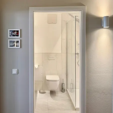 Hip & Minimalist - Stadt Am Malerweg Apartment